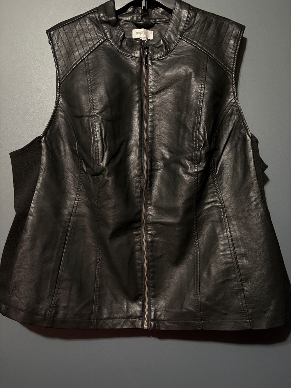 Avenue Faux-leather Zip-Front Vest - Black - 22/24